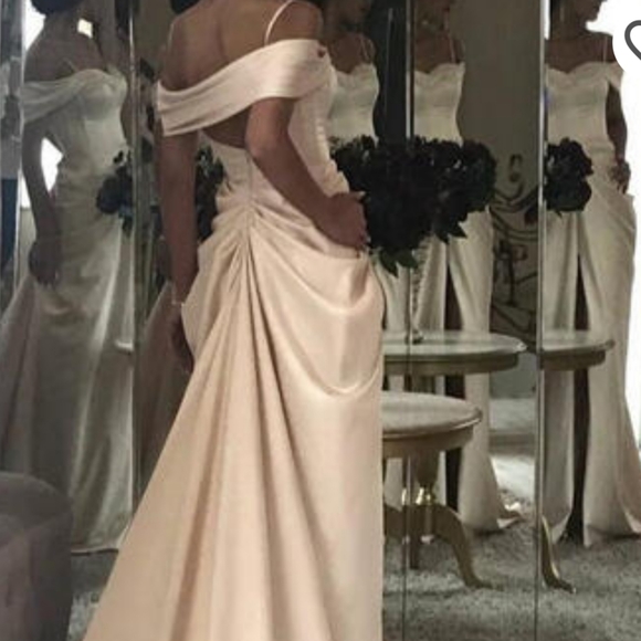 Ruffle Split Front Off-The-Shoulder Satin Sheath/Column Wedding Dress - Picture 4 of 5